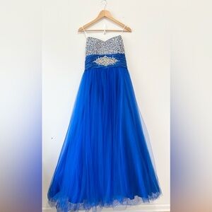 Mac Duggal Gown Blue Size 16 Beaded Off the shoulder Formal Dress
